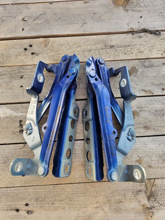 Zawiasy maski prawy lewy peugeot 3008 II 2 5008 II 2  9814189880 9814188880 komplet