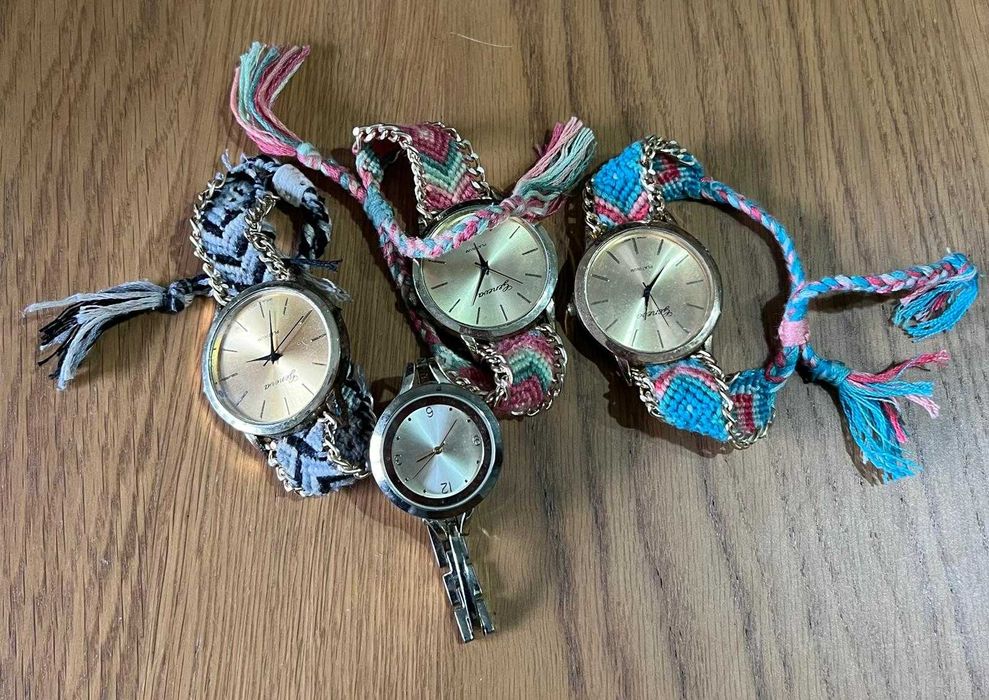 Lote de Relógios de Pulso Artesanais Variados