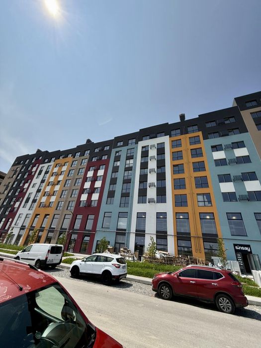 Продам 3 кімнатна квартира на Щасливому