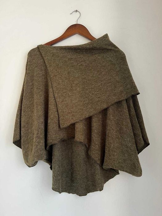 Poncho Verde Acastanhado | Leve e Macio