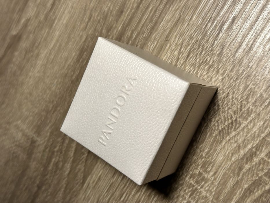 Сережки  Pandora (НОВІ) " Серце з блискучим ореолом"