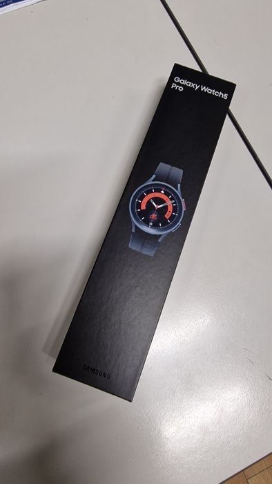 Samsung Galaxy Watch 5 Pro 45mm LTE Preto Titanium