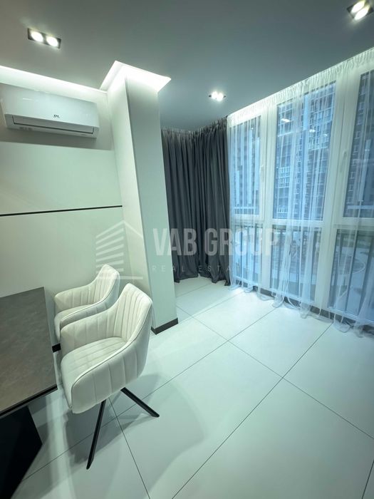 Без% Продаж квартири з новим ремонтом в ЖК Кришталеві Джерела,єОселя