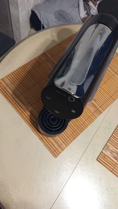 Капсульна кавоварка Delta Q