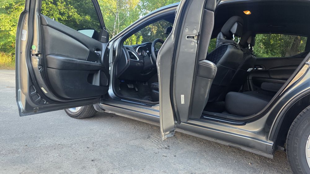 Продам Dodge Avenger 2013рік 2.4 газ/бензин