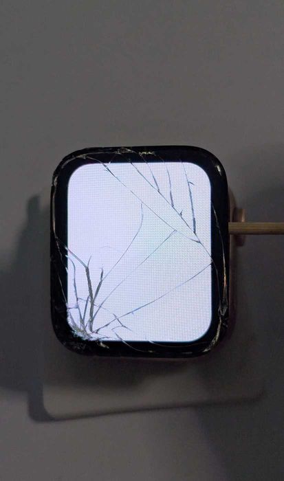 Під переклей тільки екран модуль apple watch se ii 5 40 тач працює