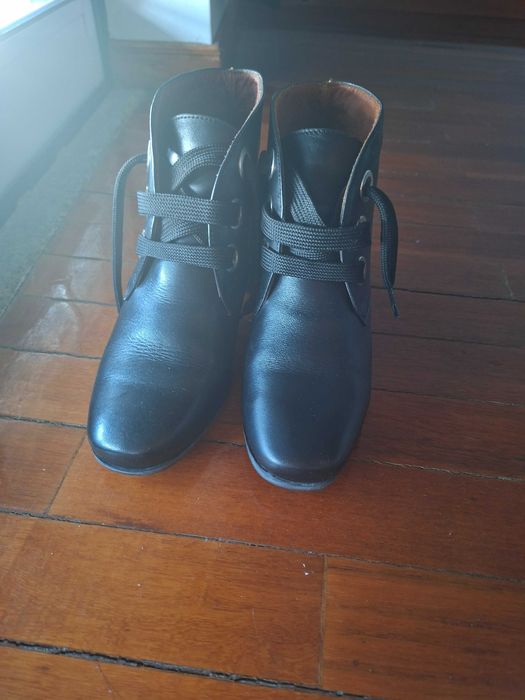 Botins salto alto Desiree - tamanho 38