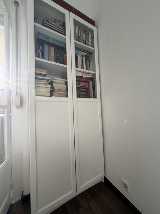 Estante IKEA BILLY/OXBERG branca com portas em vidro – 200 cm