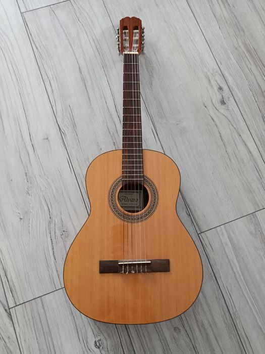 Gitara klasyczna Alvaro 27 3/4 hiszpańska z pokrowcem