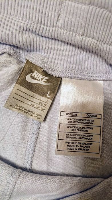 Spodenki nike, luźne z kieszonką, rozmiar M-L, oryginalne, Nowe