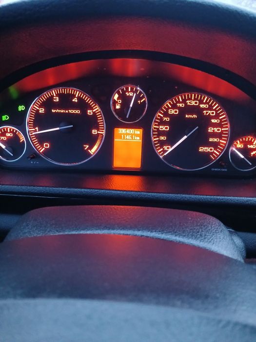 Peugeot 407 2.0 газ/бензин