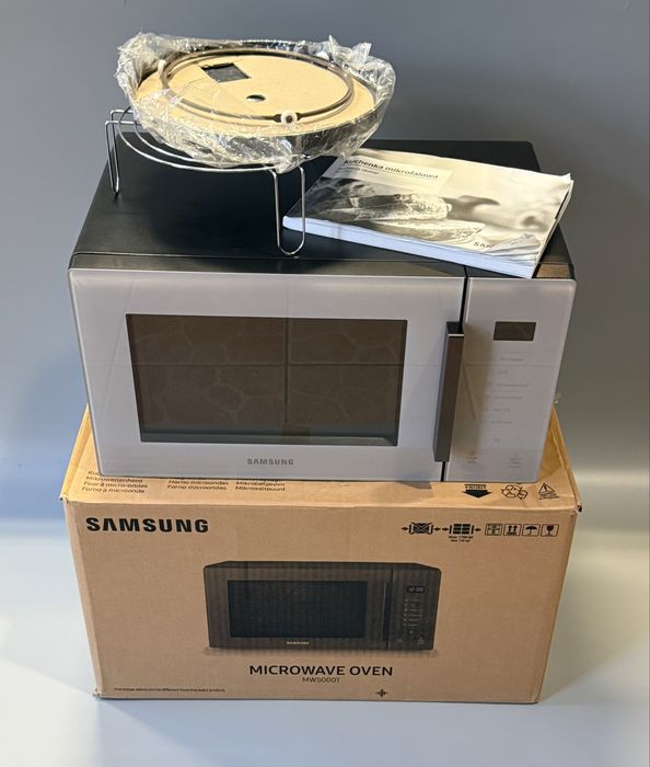Samsung MG23T5018CG 23L Grill Fry Nowa Mikrofalówka Czarna Komplet!