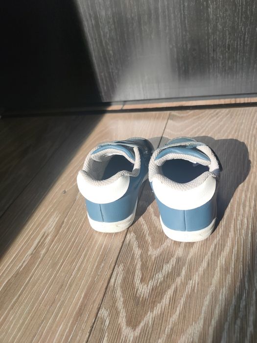 Buty dziecięce Decathlon Domyos rozm. 22