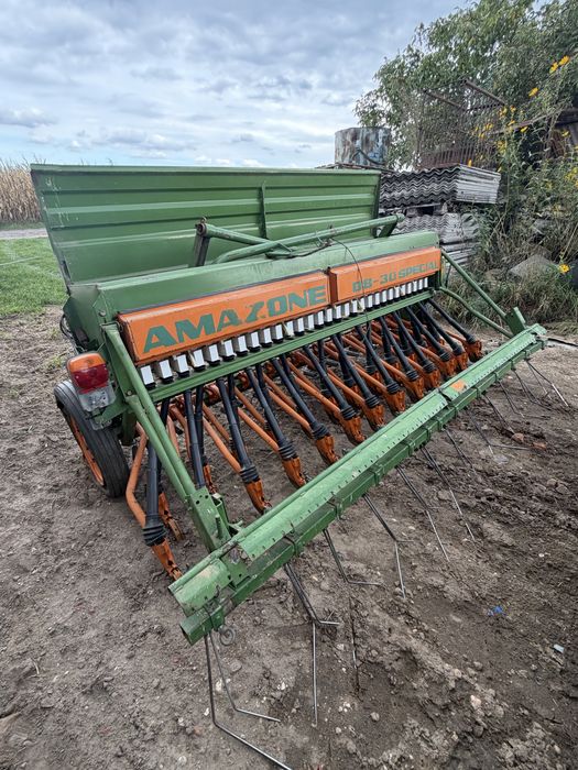 Siewnik Amazone D8-30 3m Special