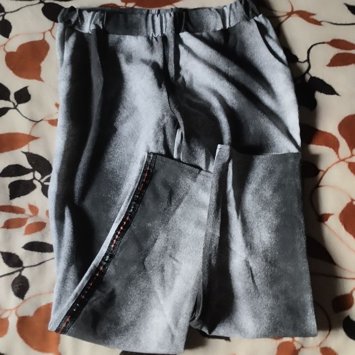 Костюм майже новий