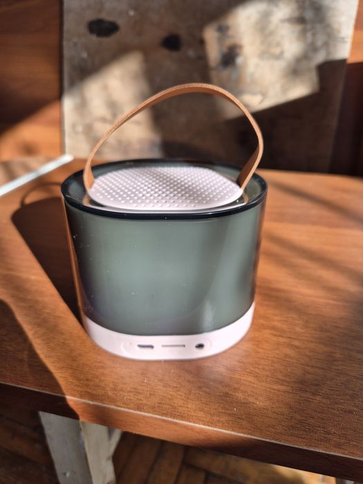 Компактная караоке-система / Блютуз колонка с 2 микрофонами