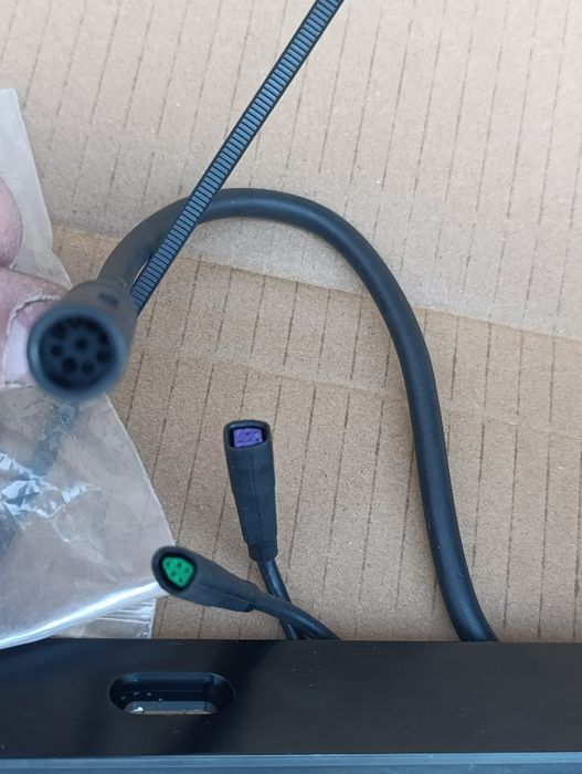 Zamek baterii phylion sf 06 NOWY +4 klucze