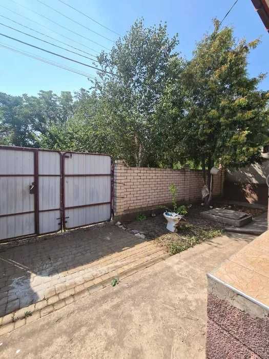 (13)  Продам красивый большой дом