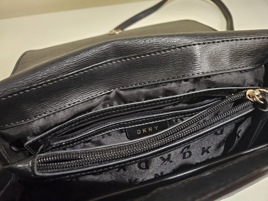 Carteira DKNY mulher