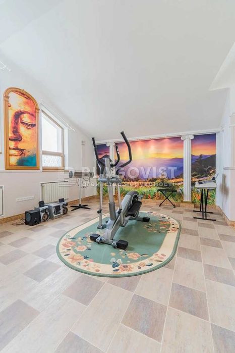 Продаж будинок з басейном стан нового  с Щасливе Київ 7 хв