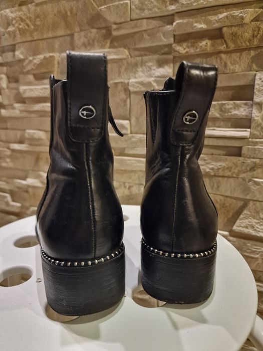 Czarne  skórzane buty botki Tamaris r. 36