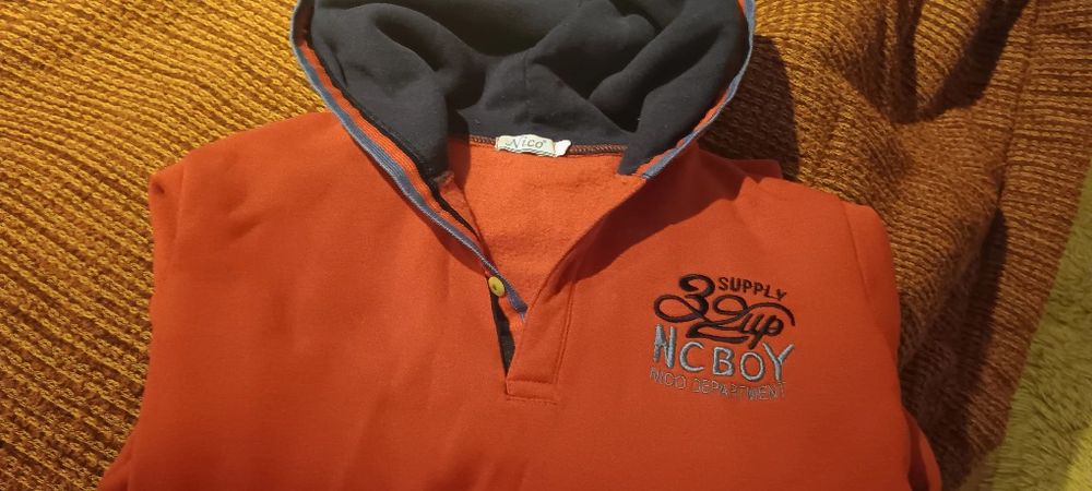 Camisola vermelha 10-11 anos