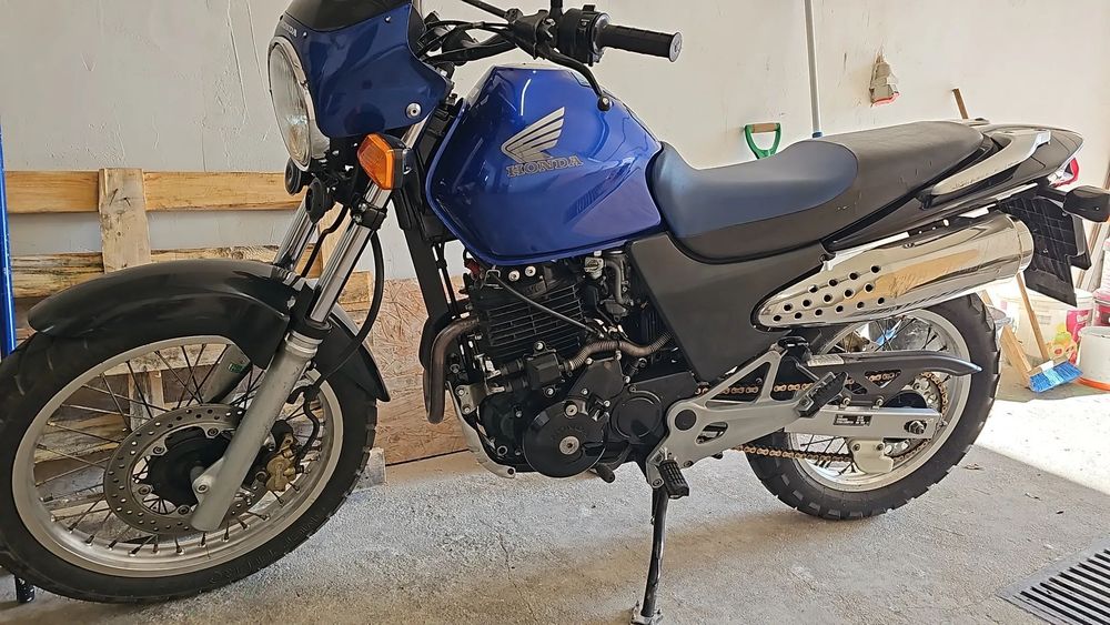 Honda FX W pełni gotowa do sezonu.