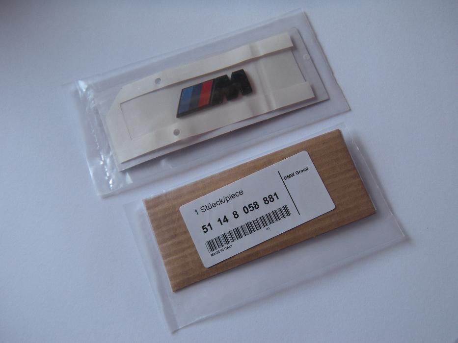 Шильдик BMW M на крыло F01 F07 F10 F15 F16 F25 F26 F30 X1 X3 X5 X6 БМВ