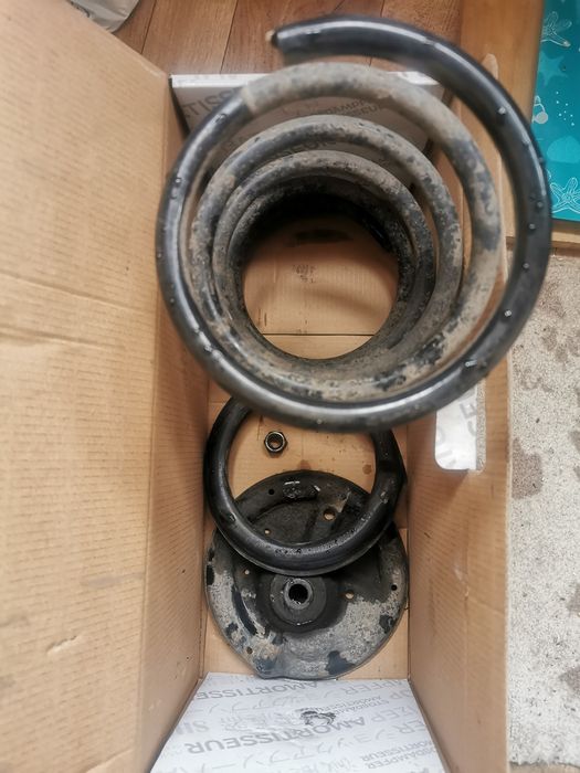 Пружина передняя hyundai matrix