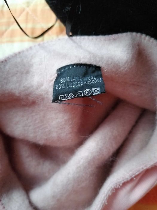 Продам шапки, береты женские