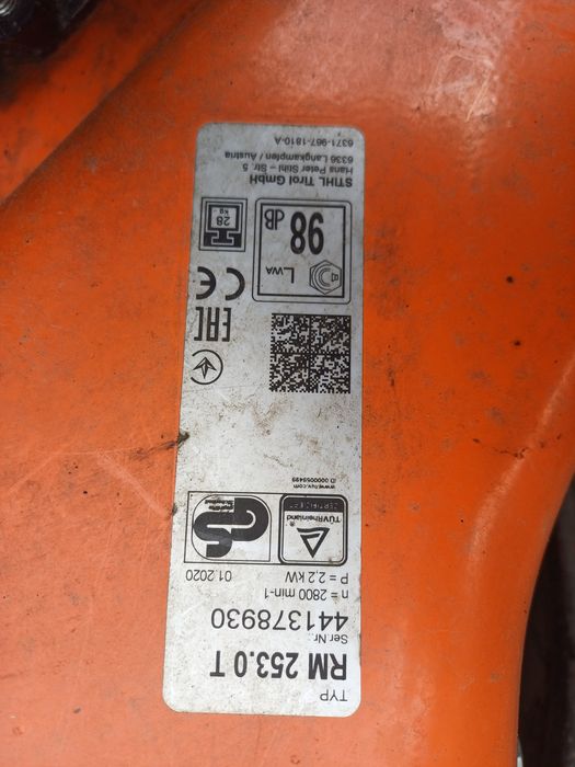 Kosiarka spalinowa Sthil RM 253 T