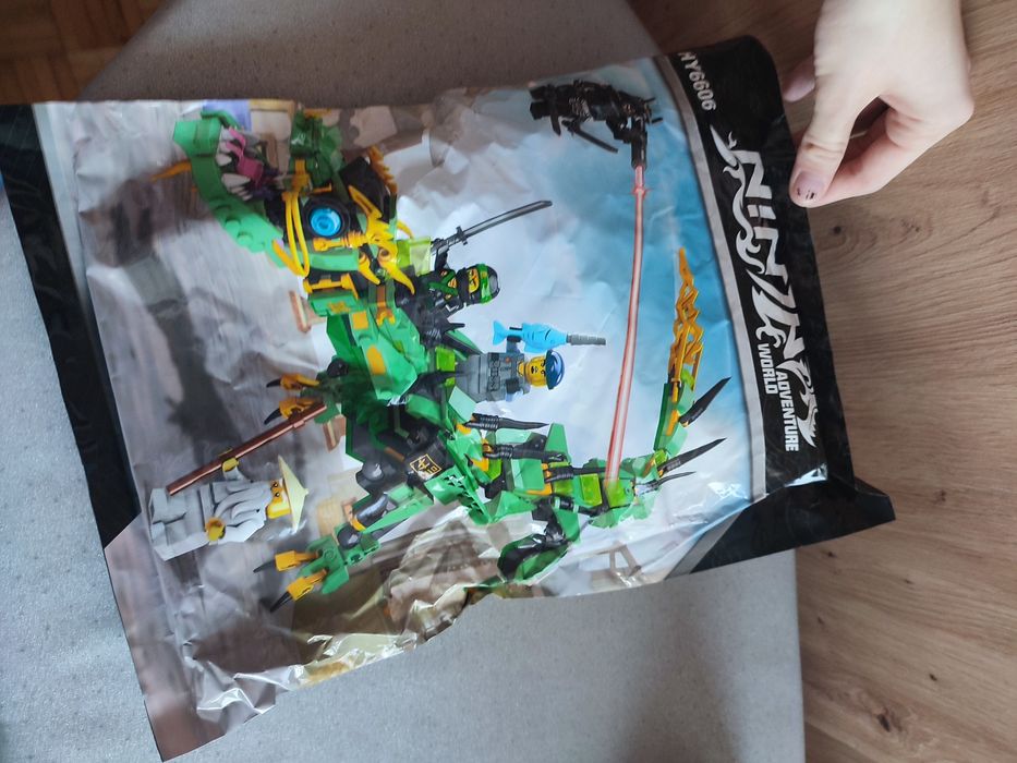 ninjago mech zielony smok