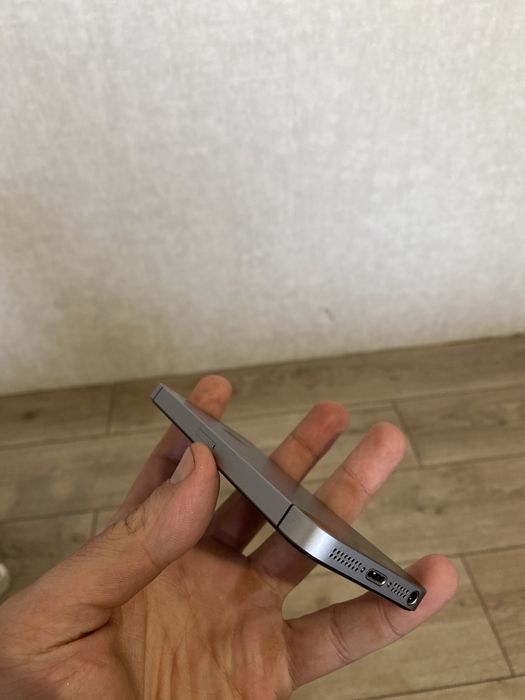 Iphone SE 1 ( 5s с мозгами 6)
