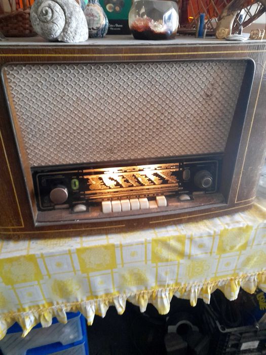 Radio vintage a valvulas