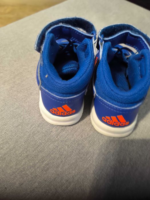 Sapatilhas de criança