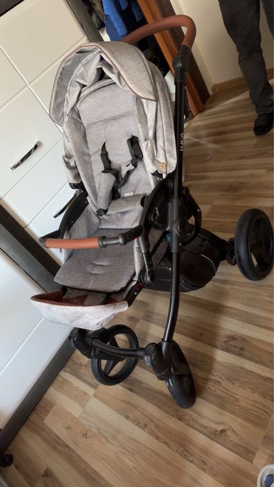 Sprzedam wózek 2w1