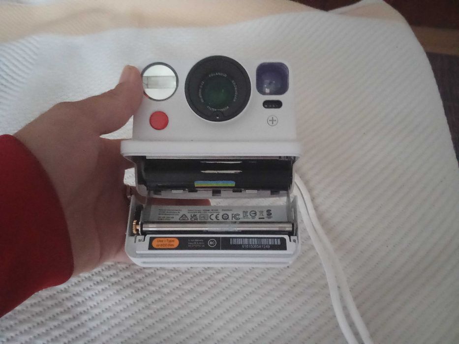 Máquina fotográfica instantânea