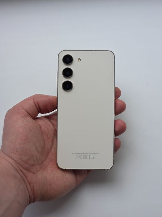 Samsung Galaxy S23 8/256 (офіціал)