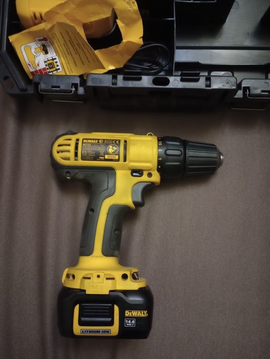 Шуруповёрт DeWalt 14.4. Б/У. Оригинал.
