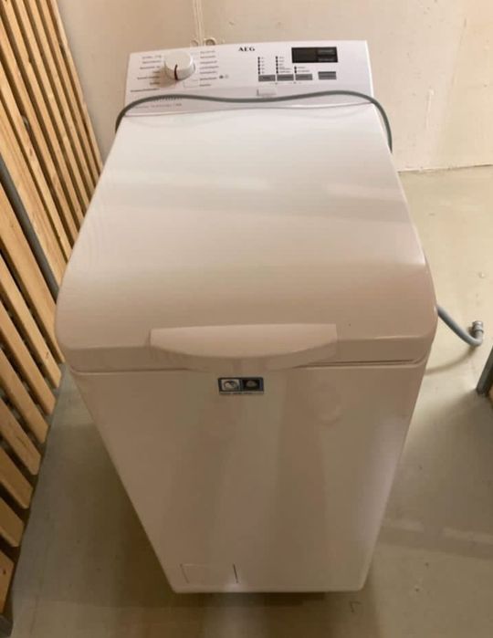 Пральна машина AEG