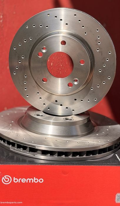 Brembo Original Перфоровані гальмівні диски Hyundai Santa Fe Tucson Sonata.