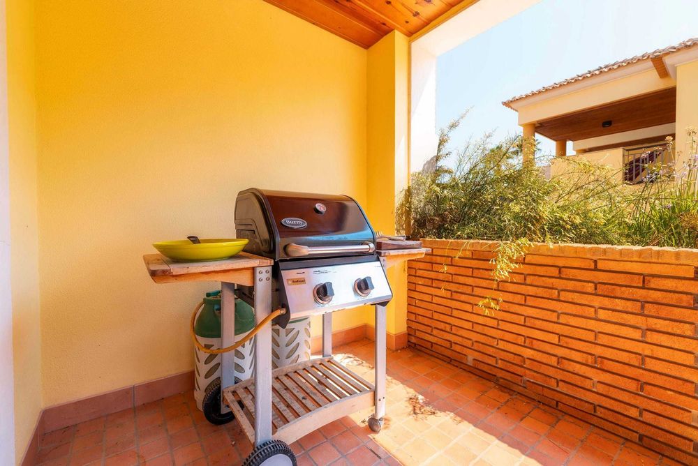 PRESTIGE MOURA ZARA T3 - com piscina e garagem em Vilamoura.
