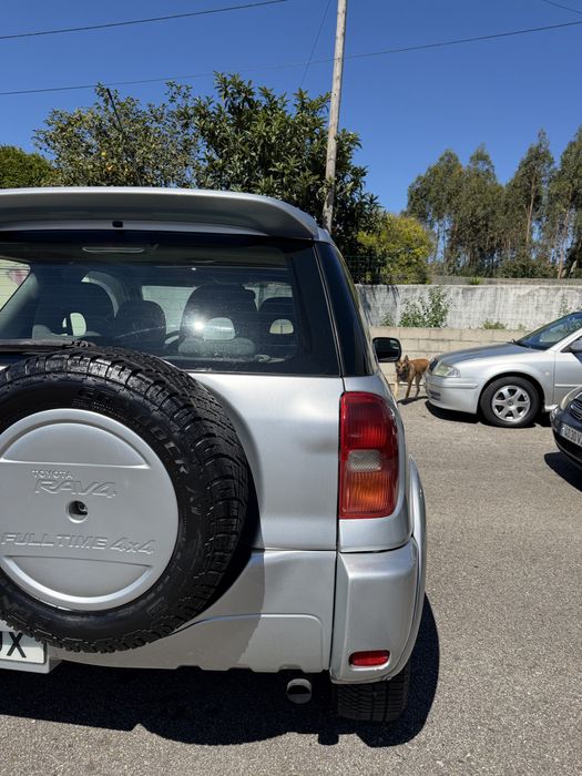Toyota RAV4 2.0D-4D 116CV