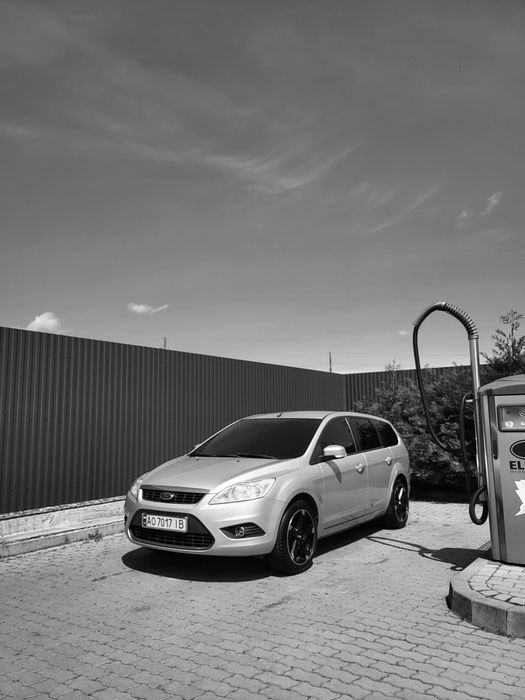 Ford Focus 2010 року