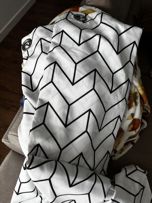 Zaslony biale czarne zygzak geometryczne wzory 2 x 150 x 250