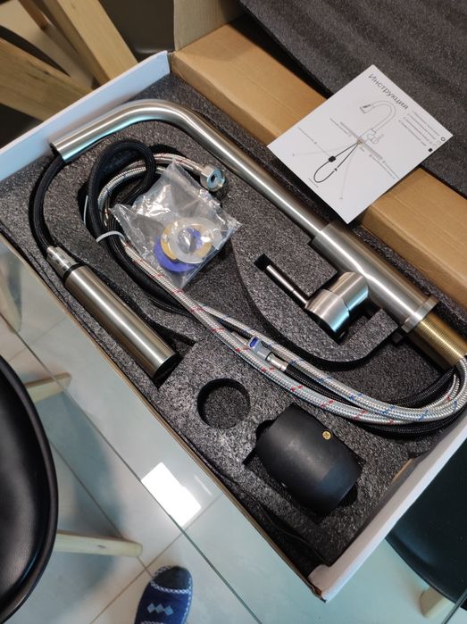 Vendo torneira de cozinha nova em aço escovado torneira extensível