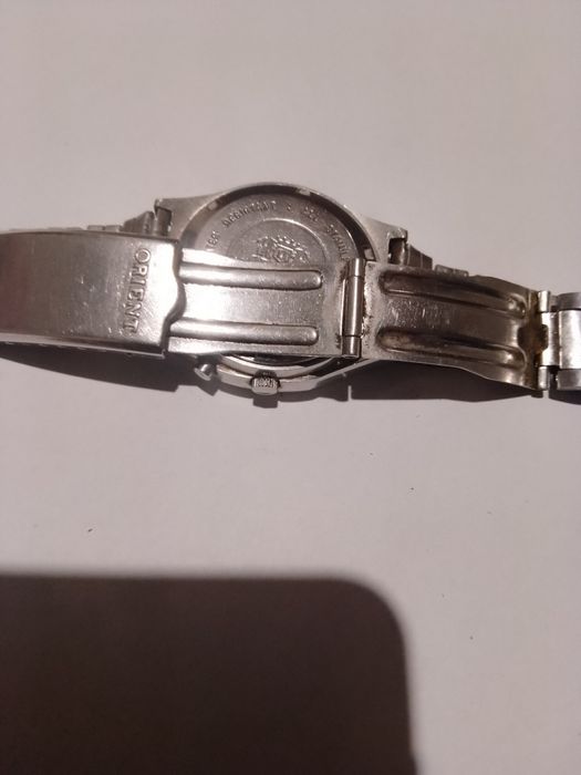 Продам часы Восток.