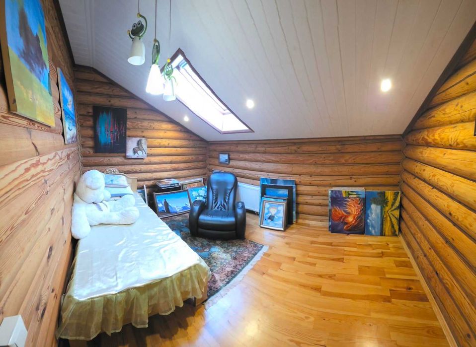 Продаж будинку зруб 185м.кв. 8 соток Нові Петрівці