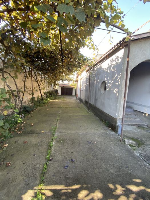 Продам будинок у передмісті Виноградів