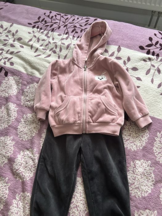 Спортивний костюм